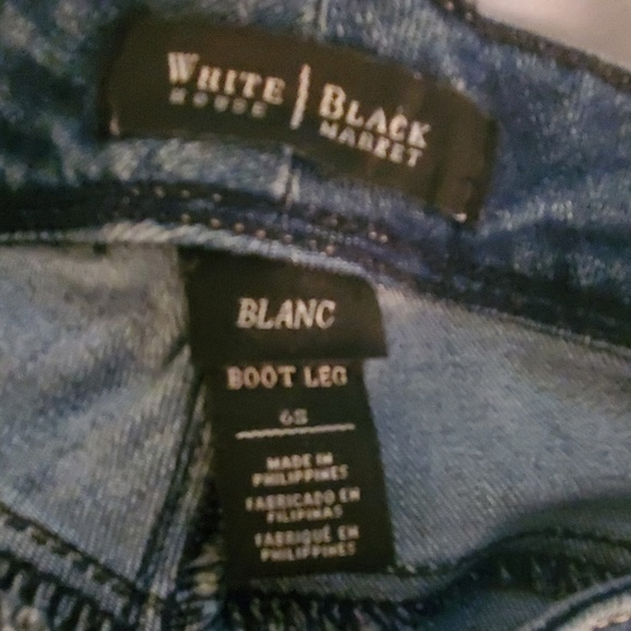 Jean's - Picture 2 of 4